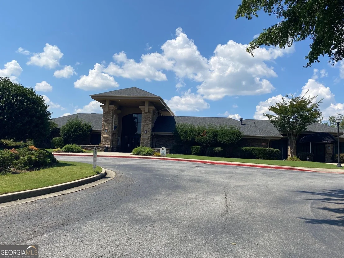 Photo of 321 Bournemouth Drive