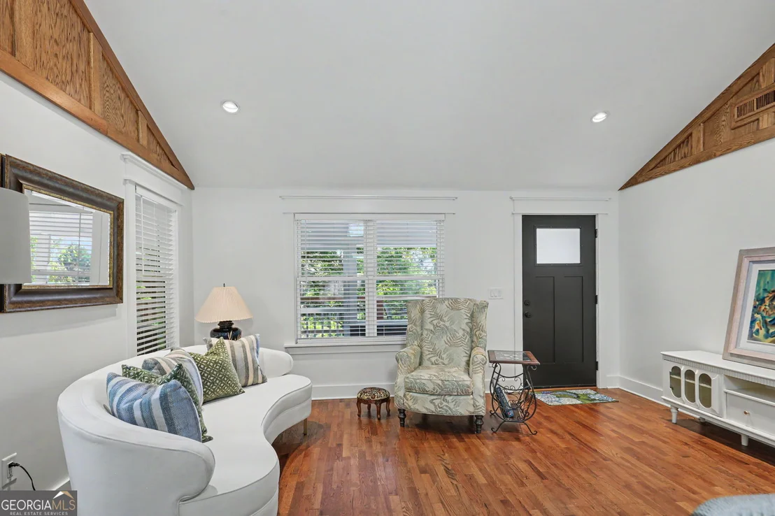 Photo of 5093 Wolffork Road