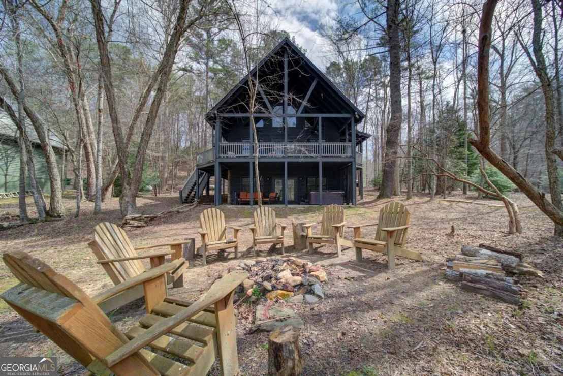 Photo of 265 Echo Lane