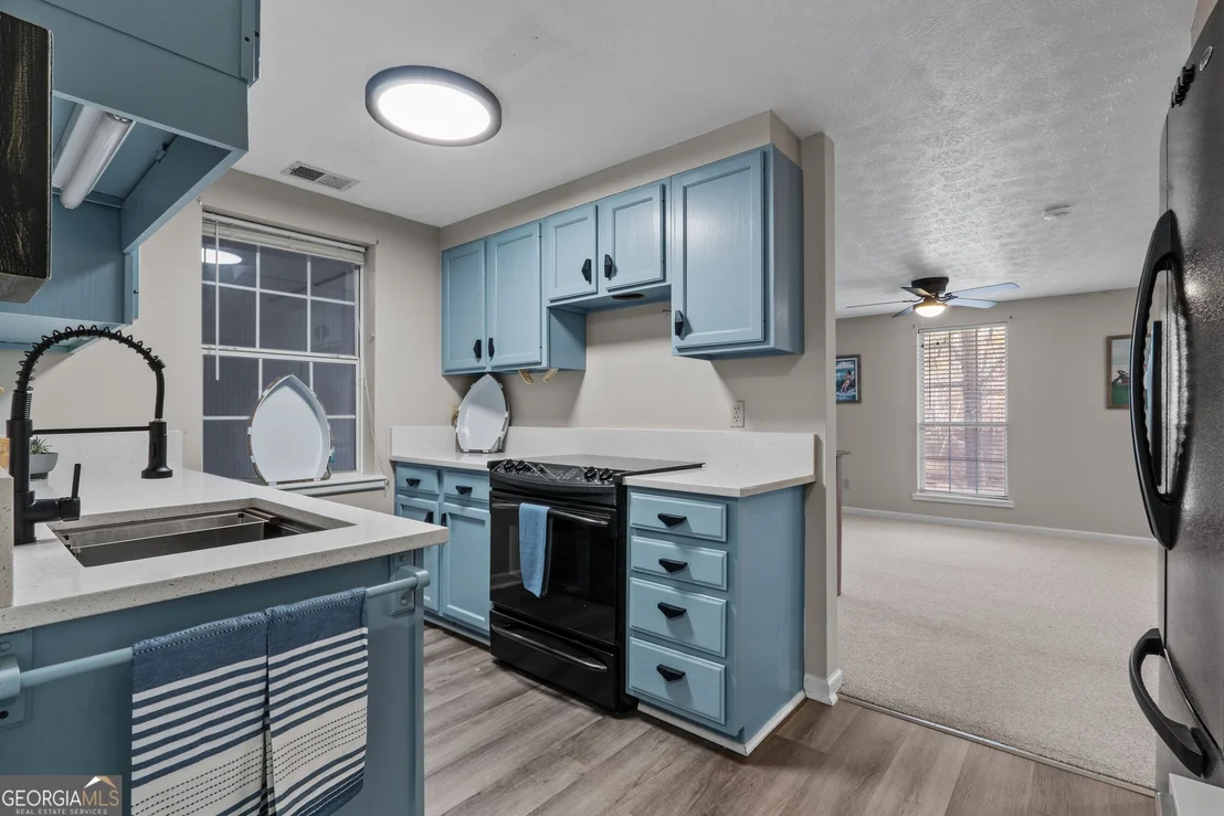 Photo of 111 Warren Drive