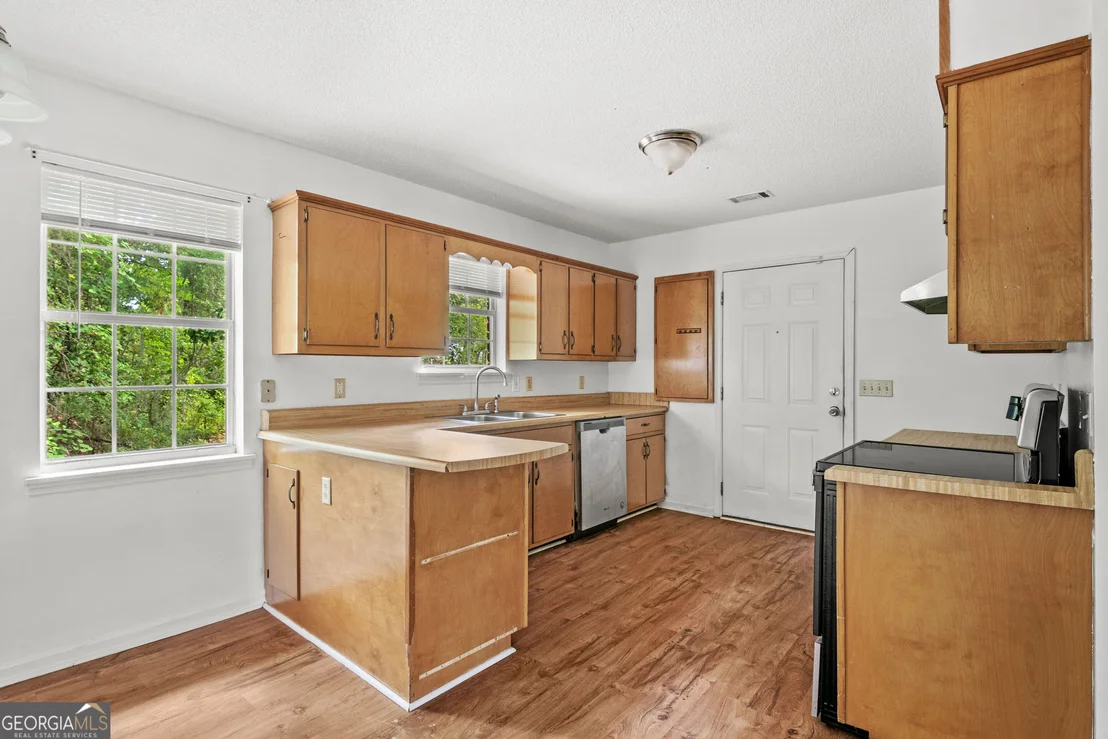 Photo of 85 Waters Avenue