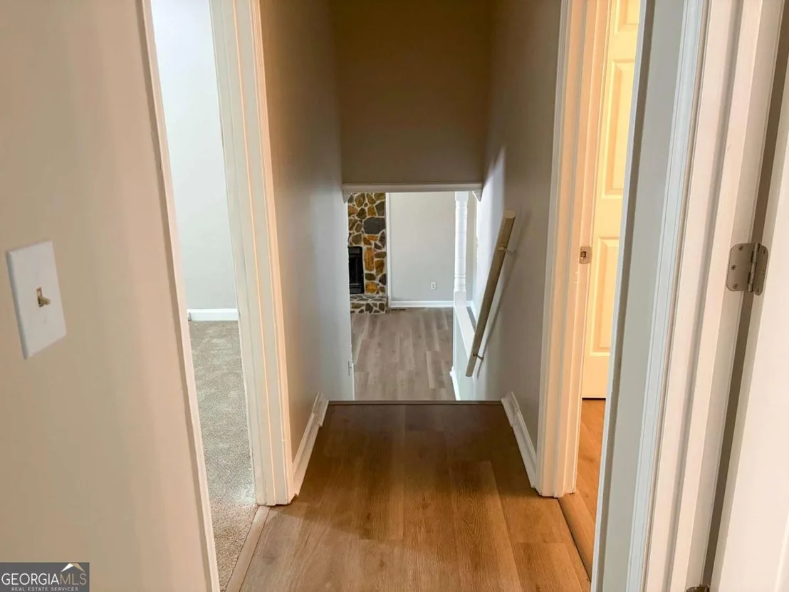 Photo of 385 Nectarine Drive
