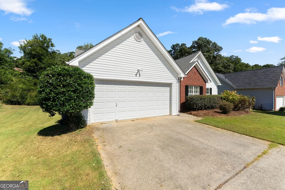 Photo of 302 Shenandoah Circle