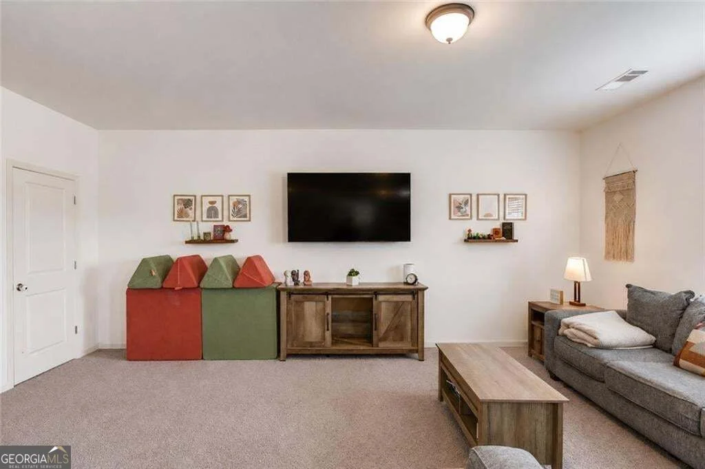 Photo of 331 Merigold Way