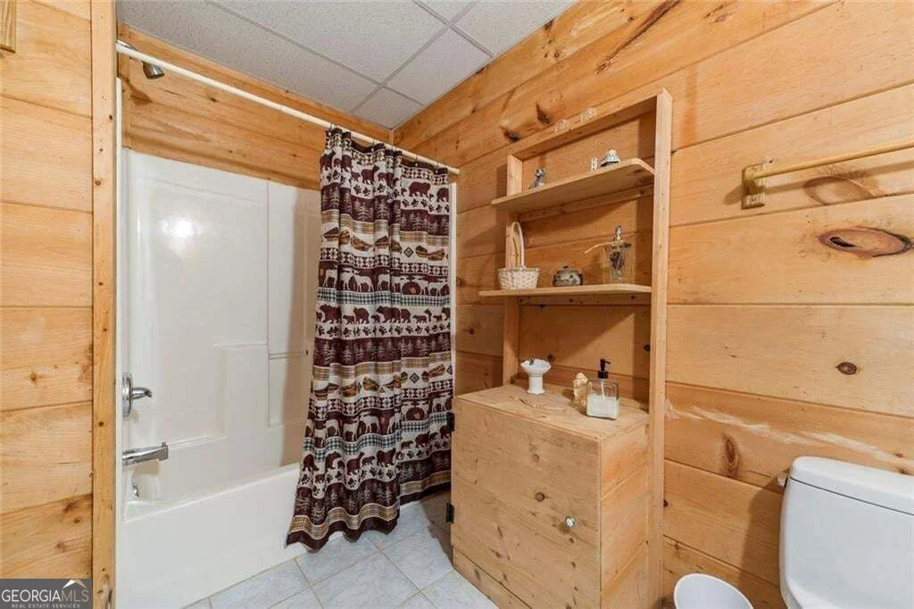 Photo of 455 Holt Road