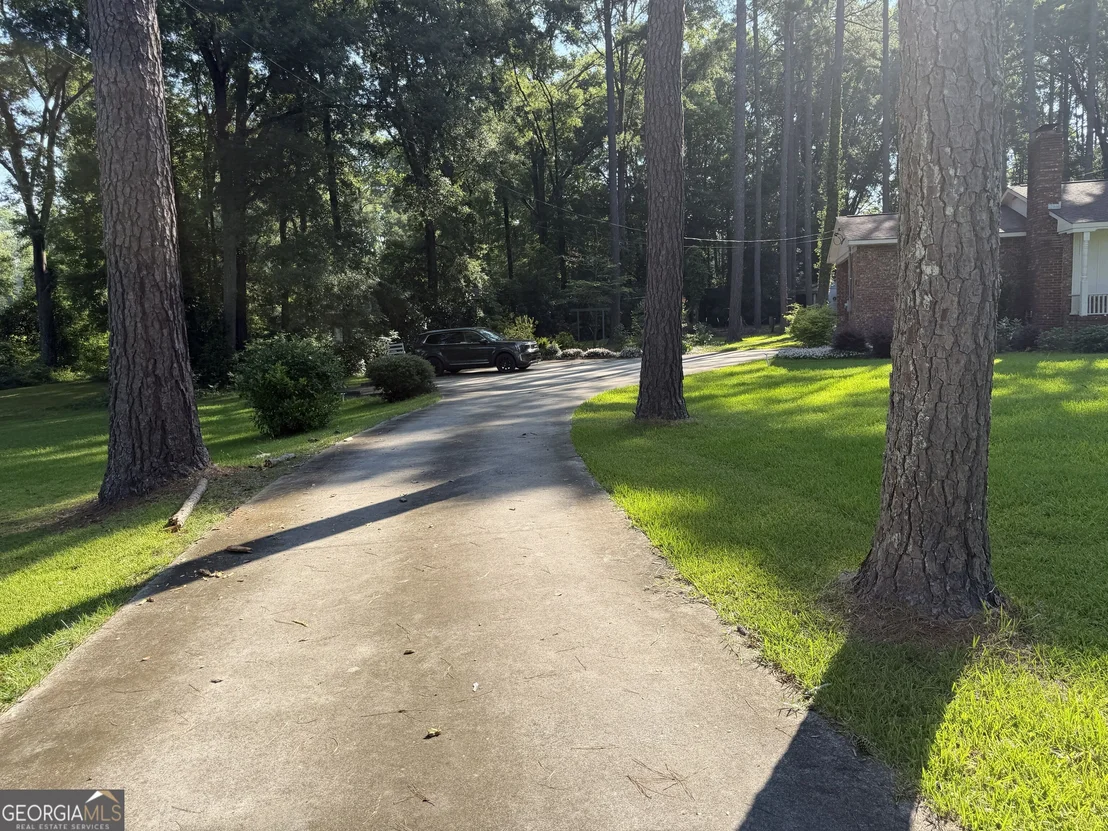 Photo of 57 brown Circle