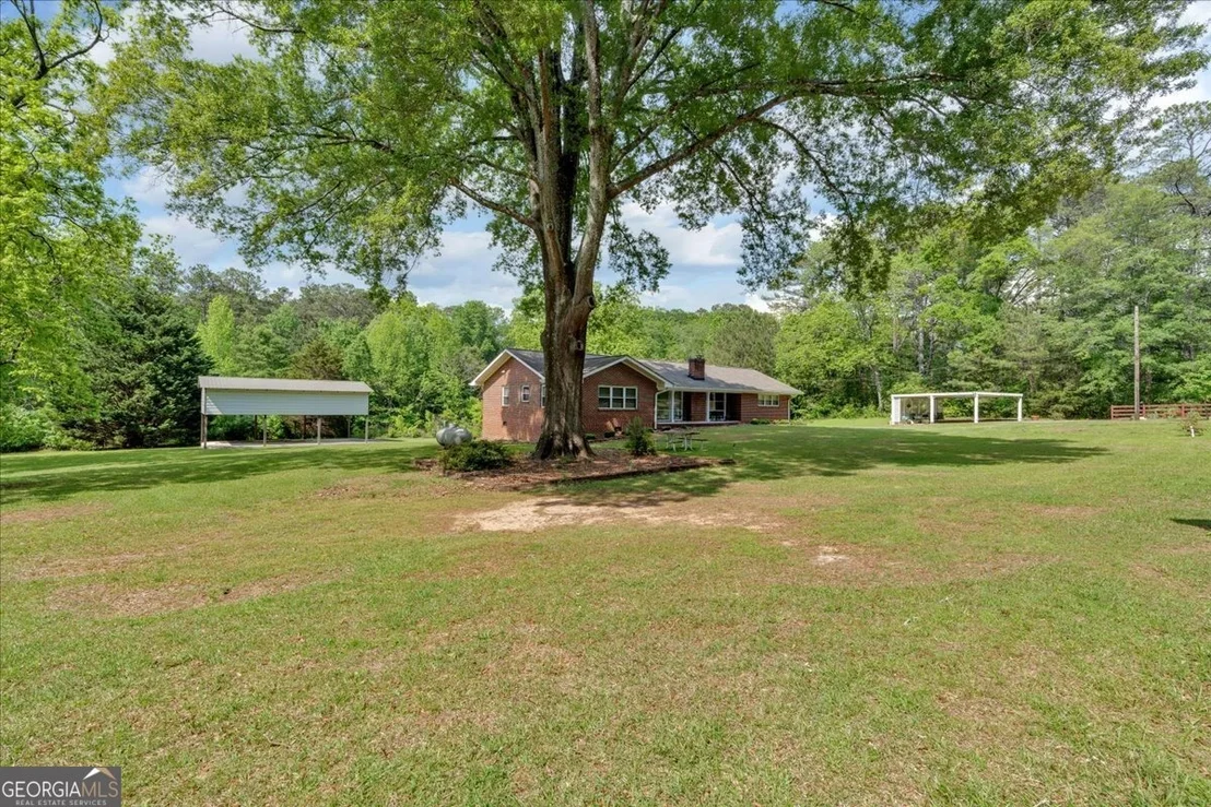 Photo of 107 Lakeview Drive