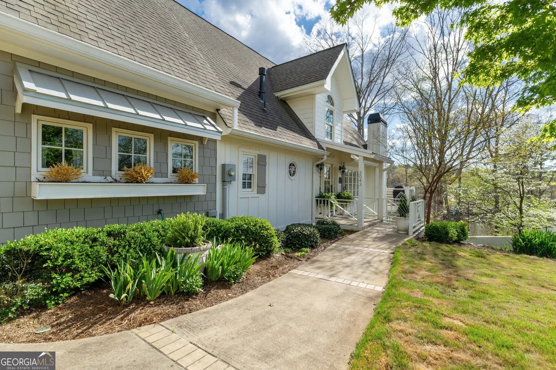 Photo of 2043 County Road 6