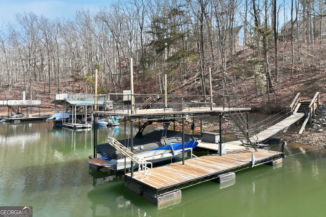 Photo of 5575 Chestatee Landing Drive