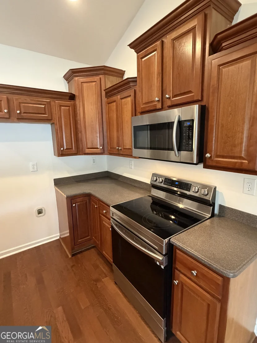 Photo of 105 Creekside Drive