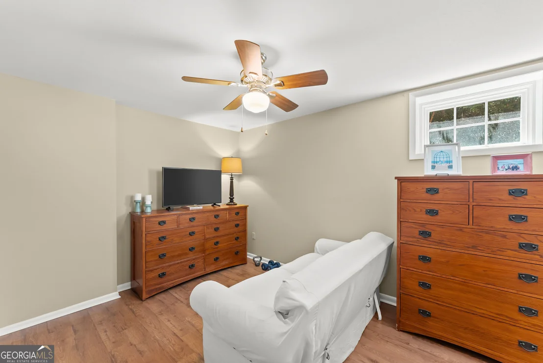 Photo of 290 Cochran Drive