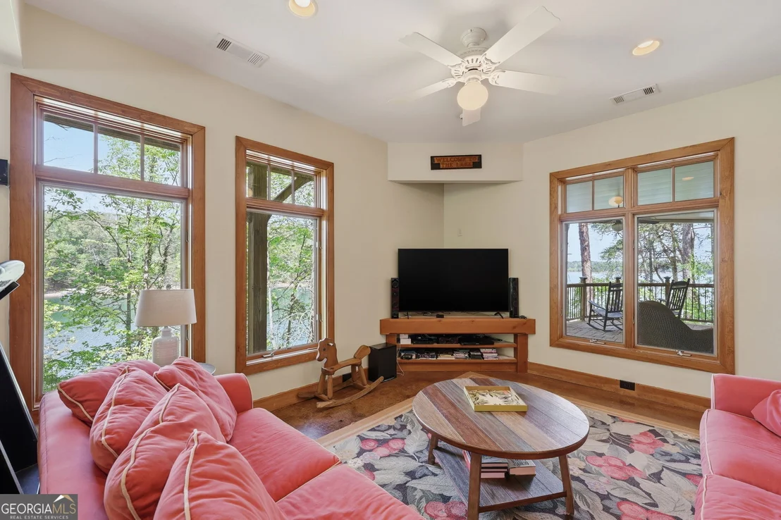 Photo of 8990 Fields Way