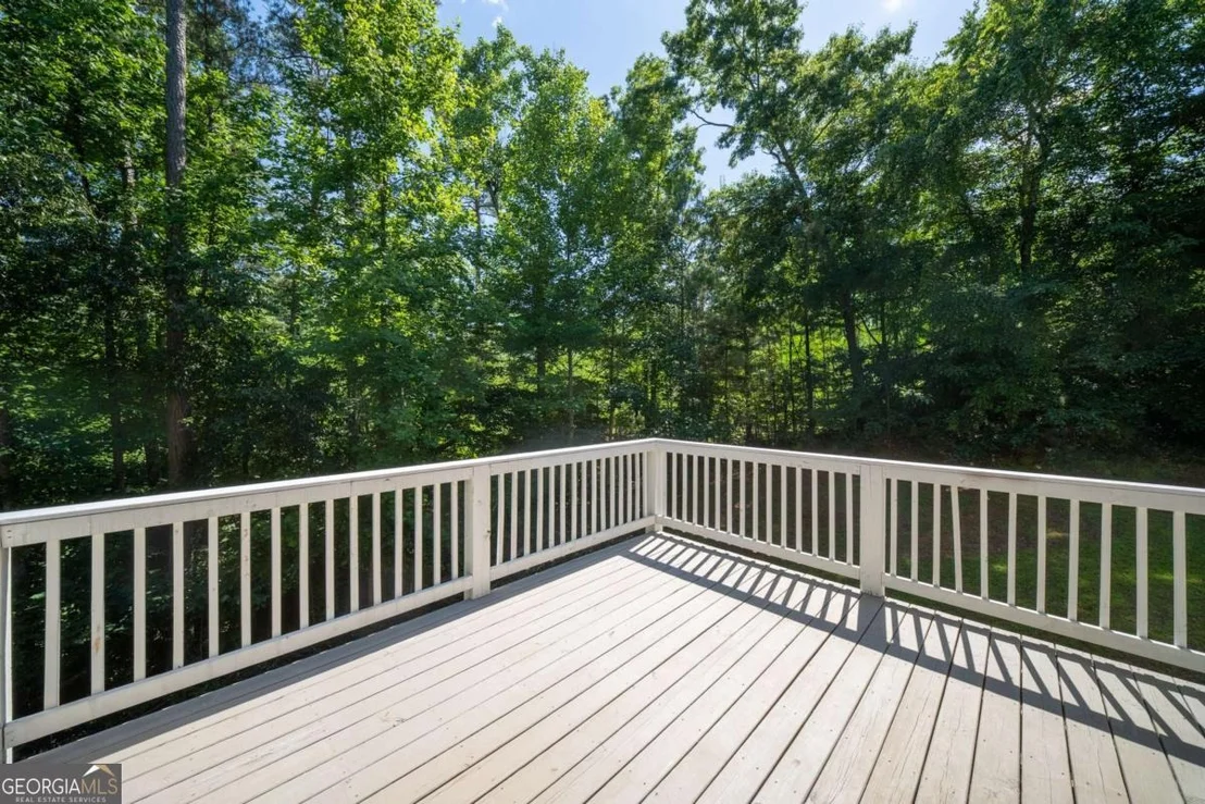 Photo of 2380 Land Road