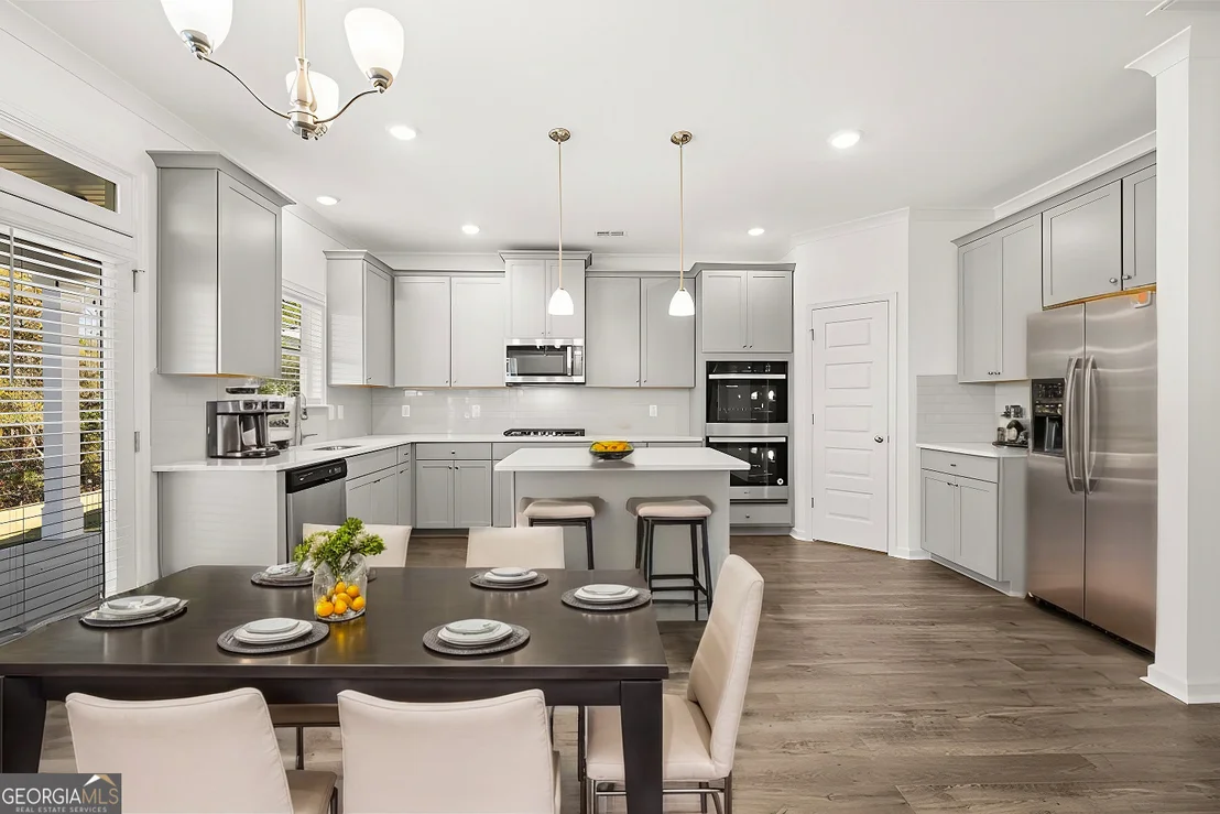 Photo of 1625 BERNARD Court