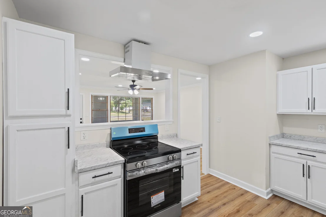 Photo of 2154 Silverdale Road