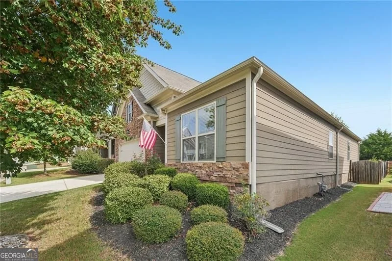 Photo of 279 Orchard Trail