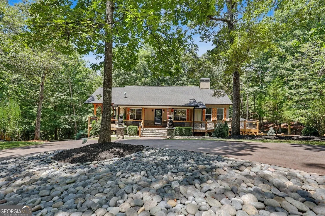 Photo of 301 Cross Creek Trail