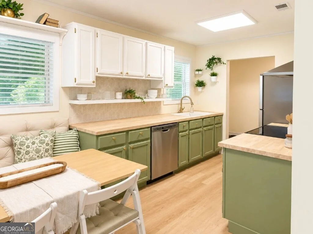 Photo of 1586 State Barn Road NW