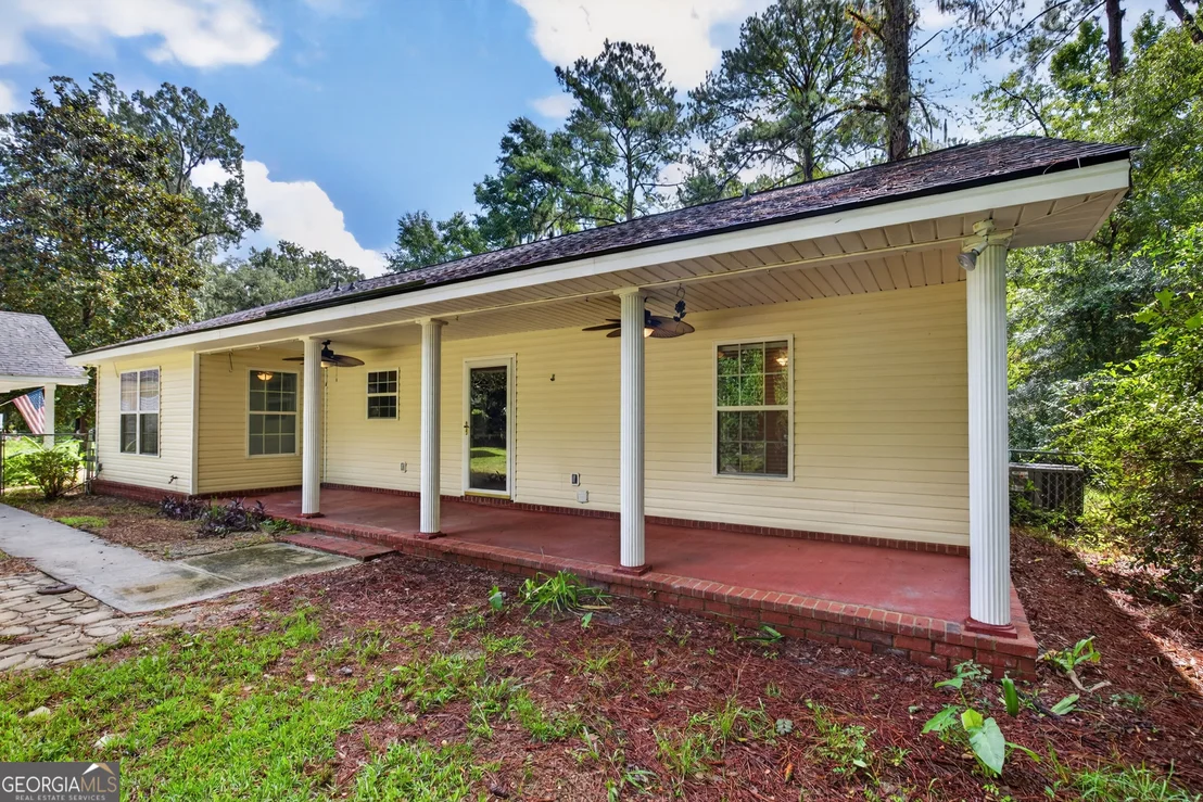 Photo of 504 Lake Drive