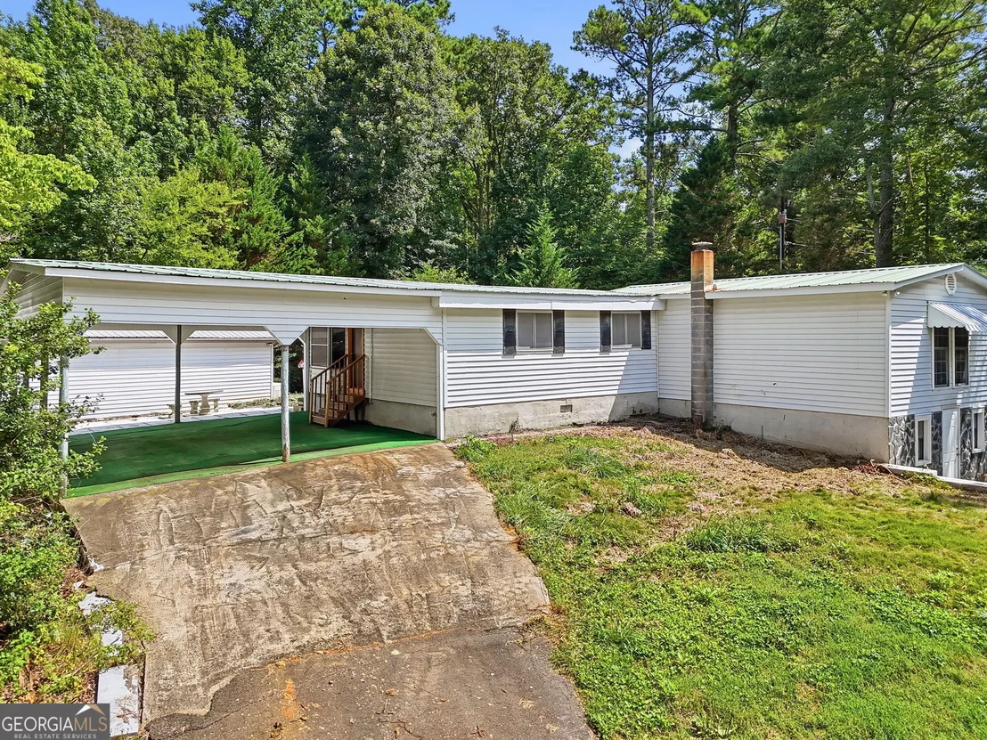 Photo of 370 Thompson Lane