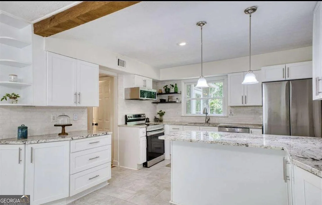Photo of 4635 Walden Trace