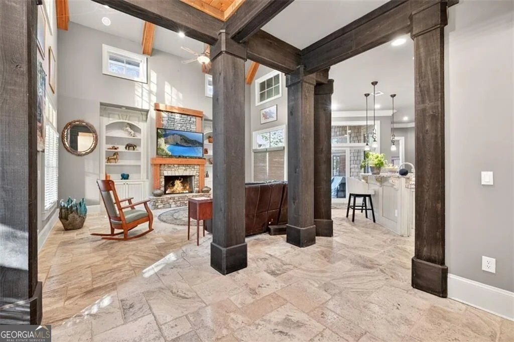 Photo of 5829 Swinging Gate Road