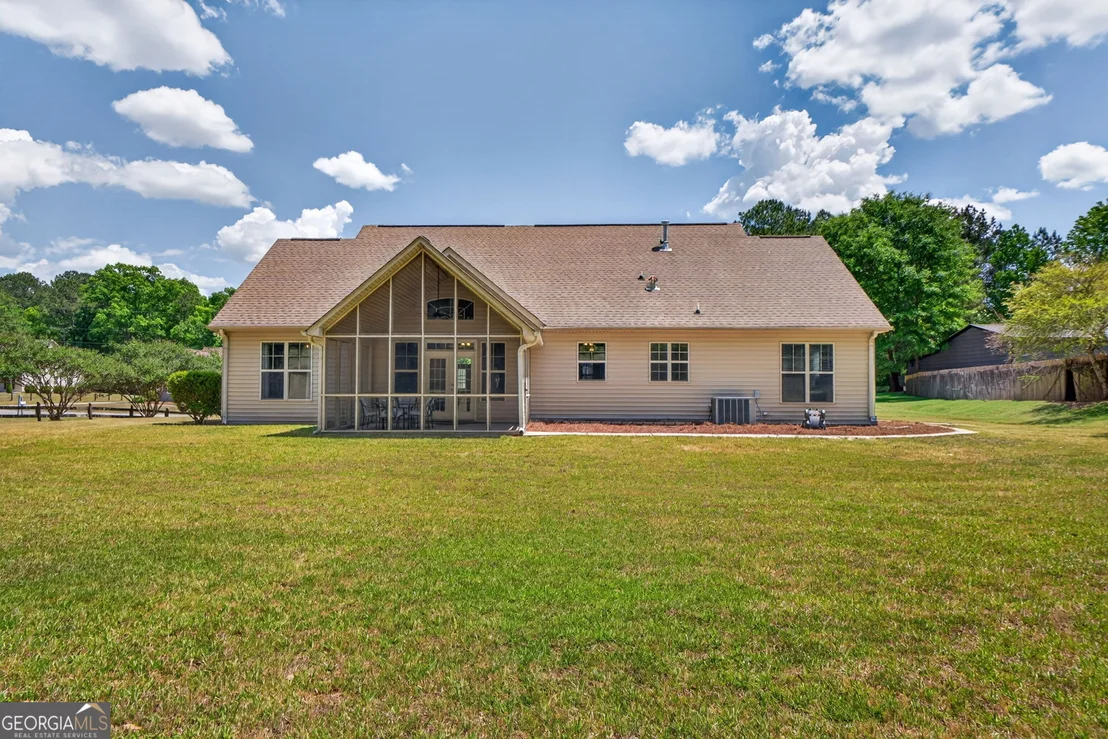 Photo of 127 Lambdin Circle
