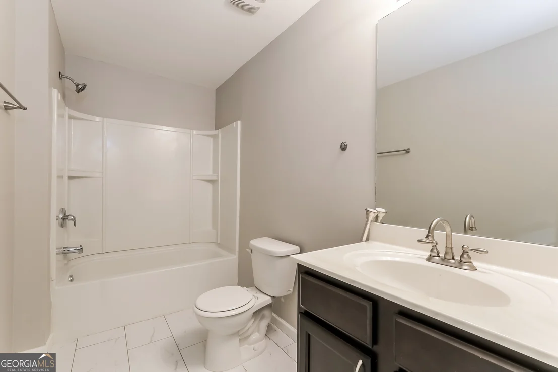 Photo of 100 Dalgety Crossing