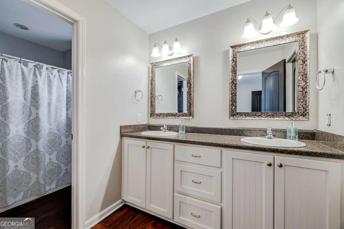 Photo of 104 Southbrook Drive