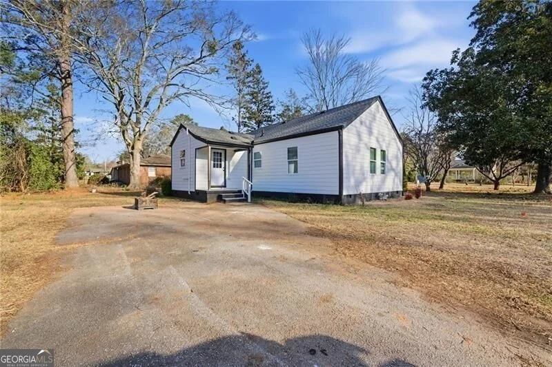 Photo of 303 Glen Iris Drive
