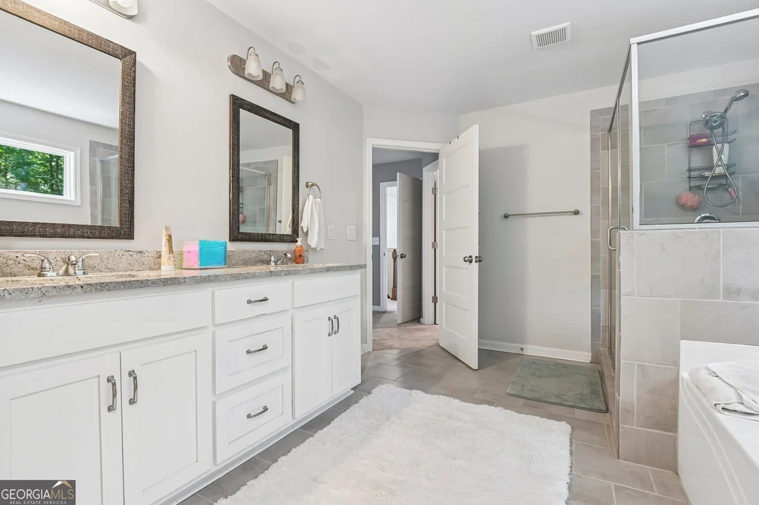 Photo of 512 Clinton Drive