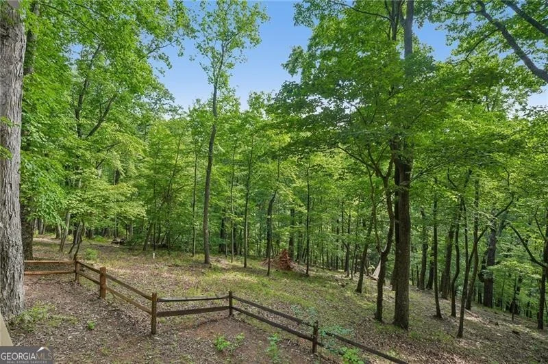 Photo of 1482 Valley View Drive