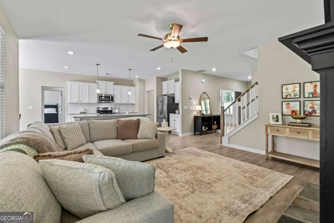 Photo of 781 Cattle Barn Road