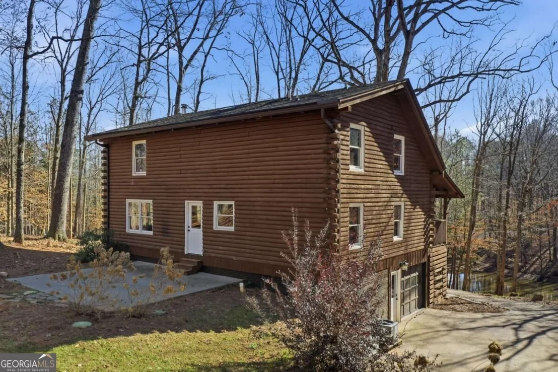 Photo of 437 Twin Lakes Drive