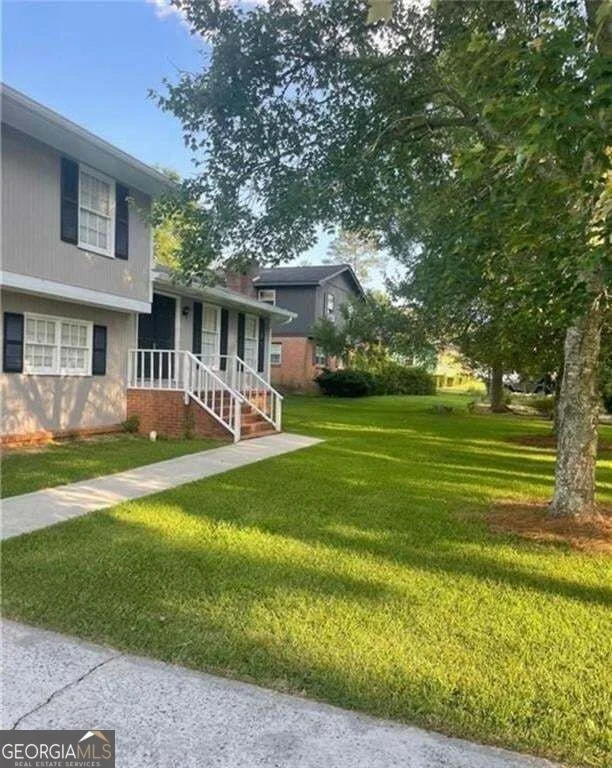 Photo of 9226 CARLTON Trail