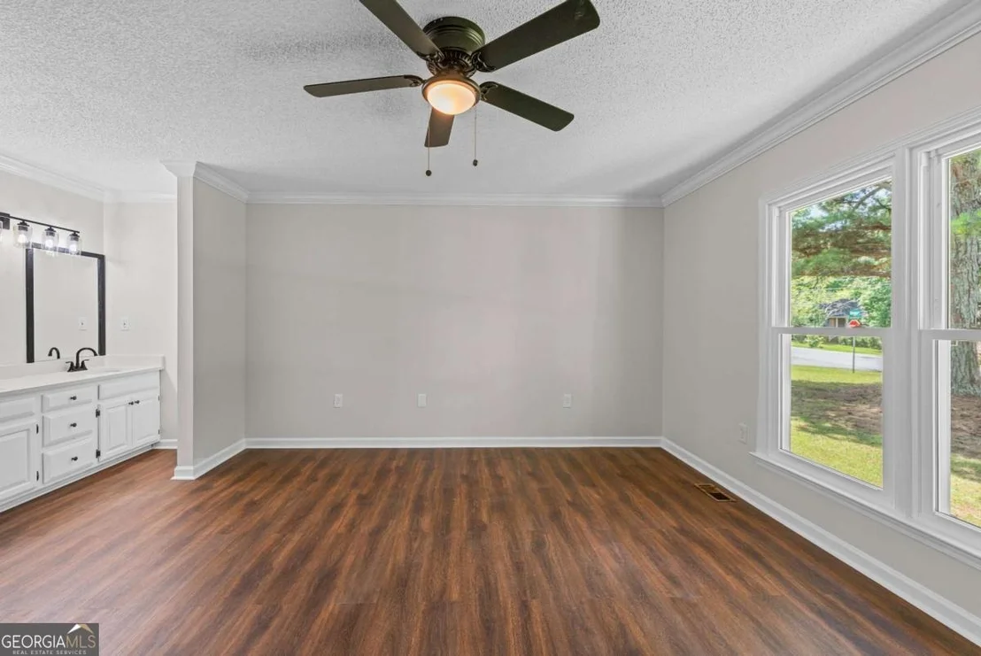 Photo of 300 Fairway Drive