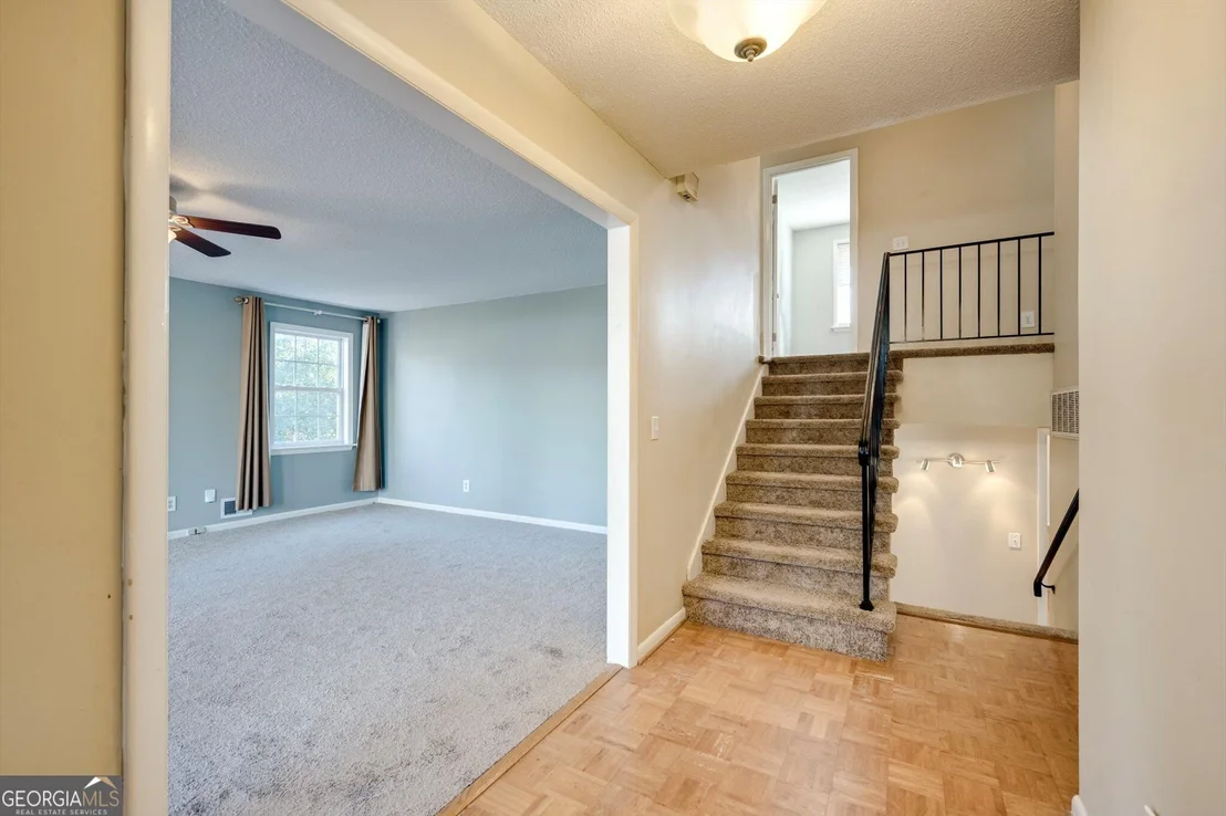 Photo of 715 Hammond Drive
