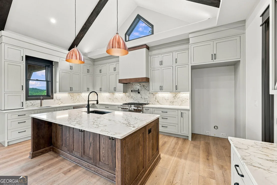 Photo of 108 Ivy Ridge