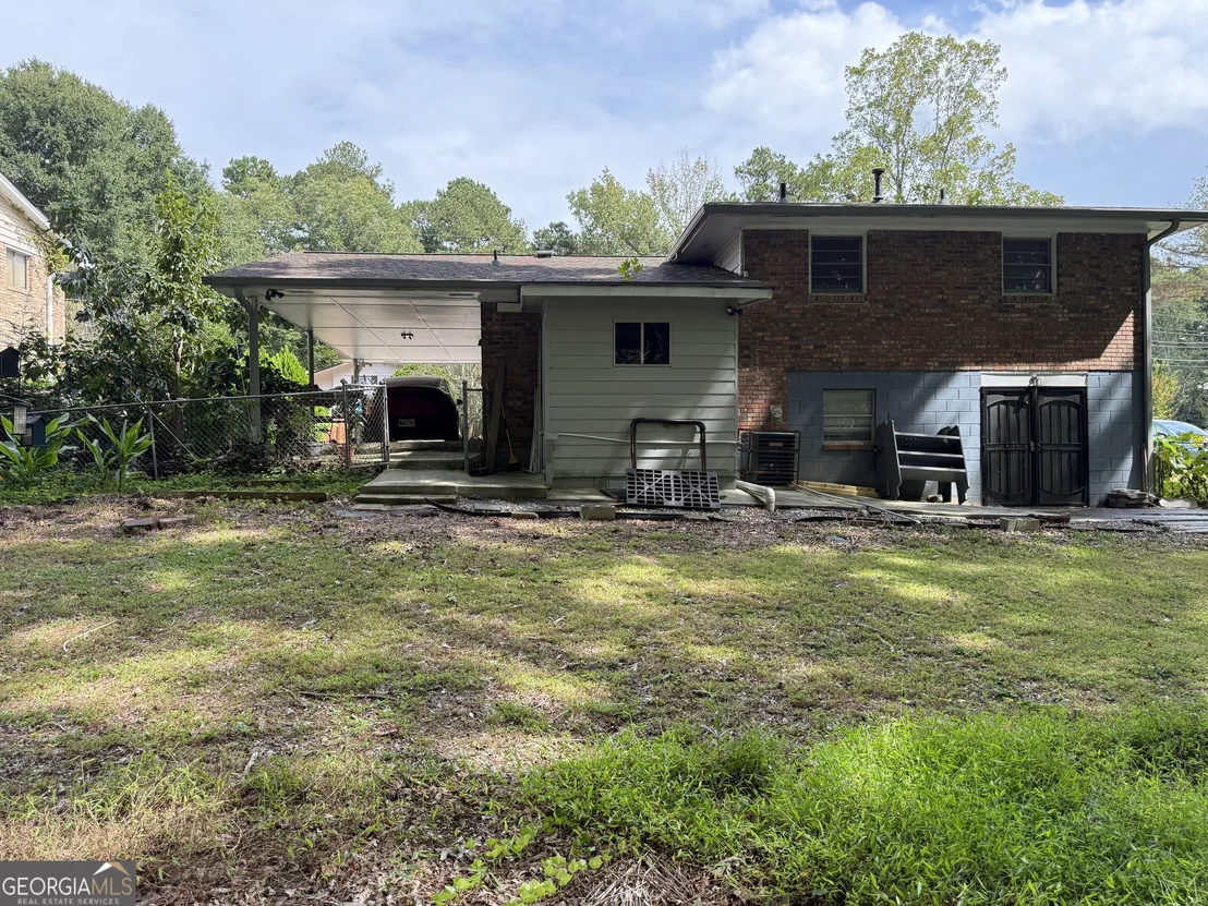 Photo of 5941 Pinecreek Road