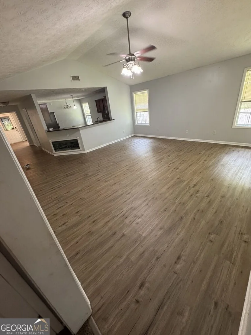 Photo of 526 Vista Drive
