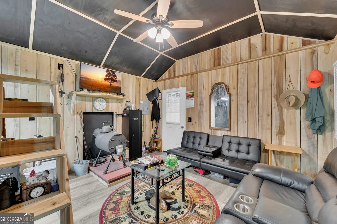 Photo of 4444 Riverdale Road