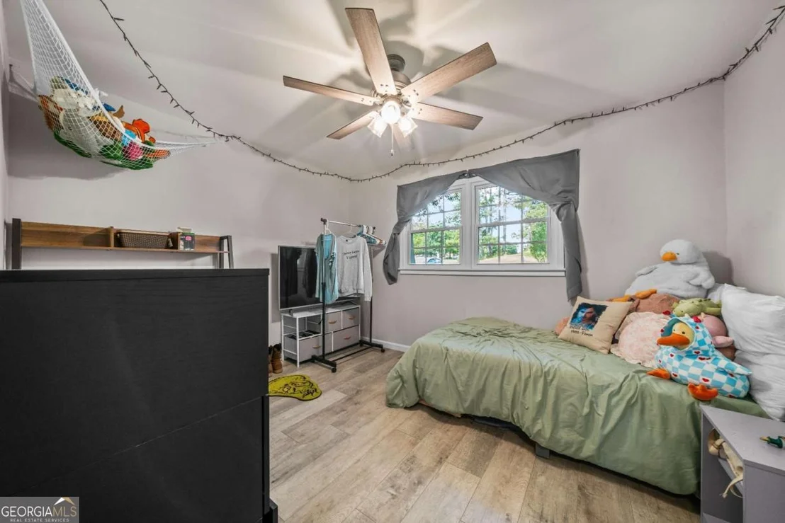 Photo of 112 Greenbriar Drive