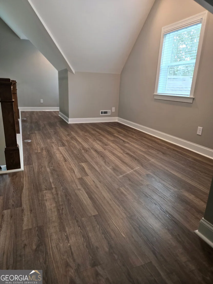 Photo of 396 Greenfield Road