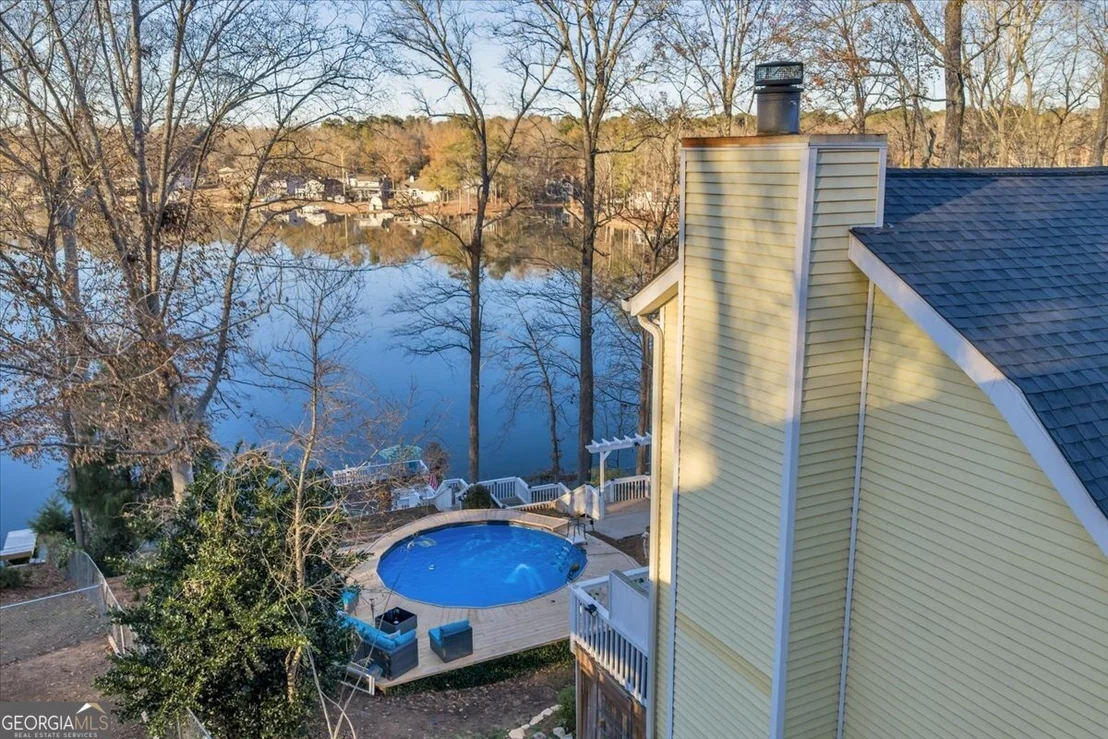 Photo of 330 Greentree Parkway