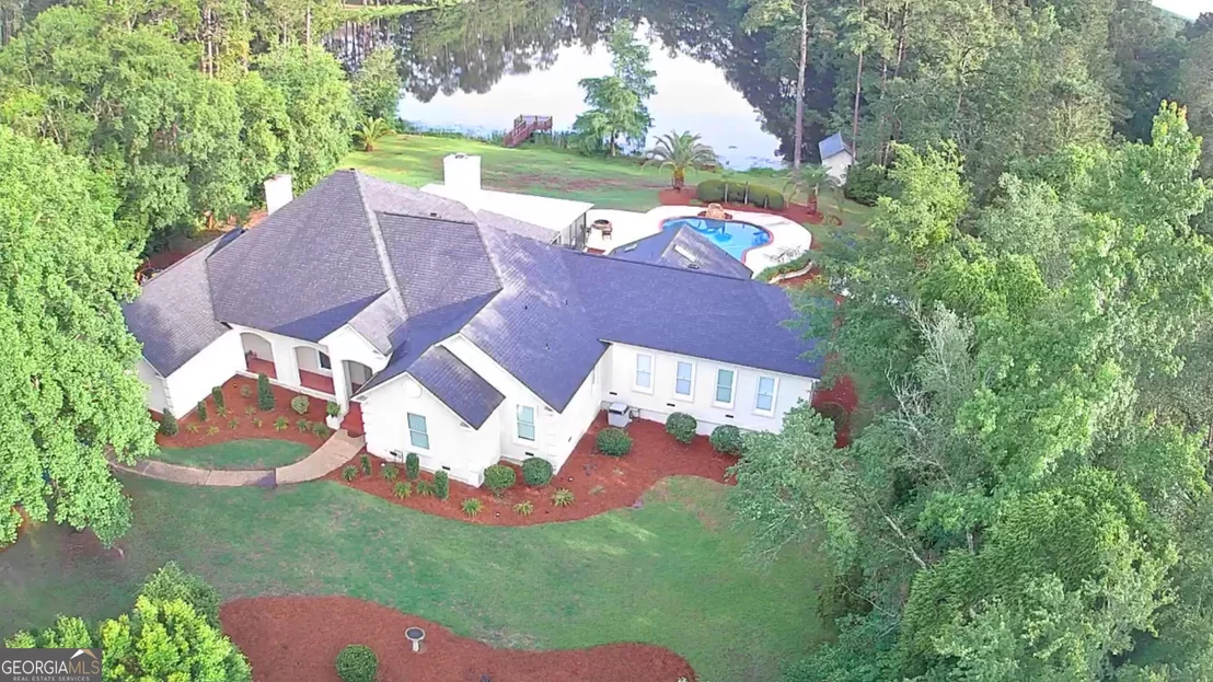 Photo of 7 Lakeview Cove