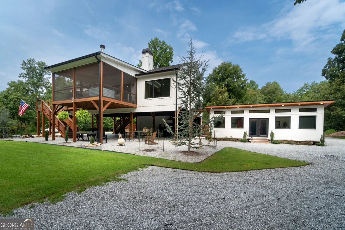 Photo of 3286 Panorama Drive