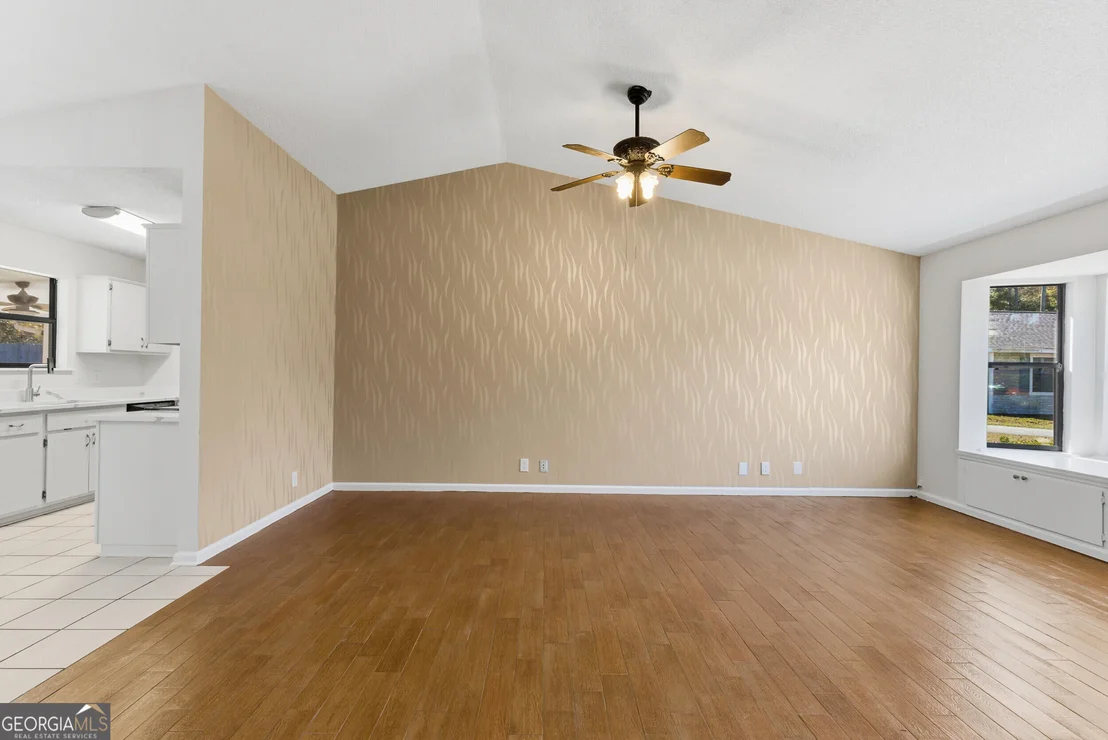 Photo of 404 Westgate Circle