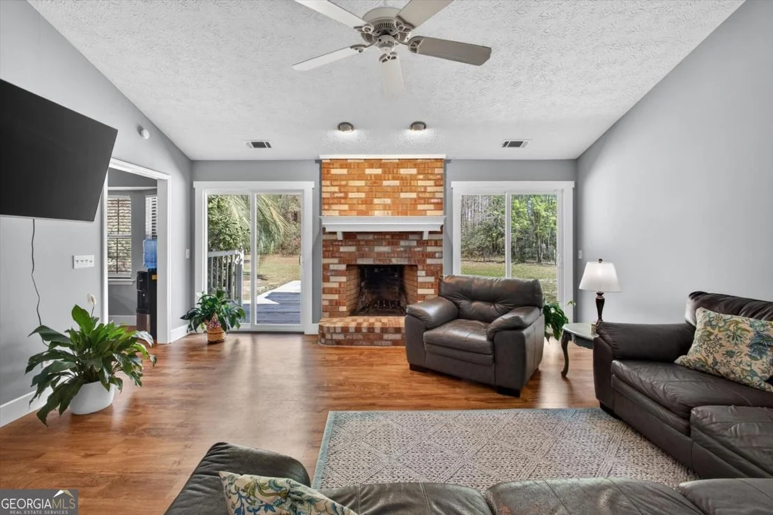 Photo of 560 Log Landing Road