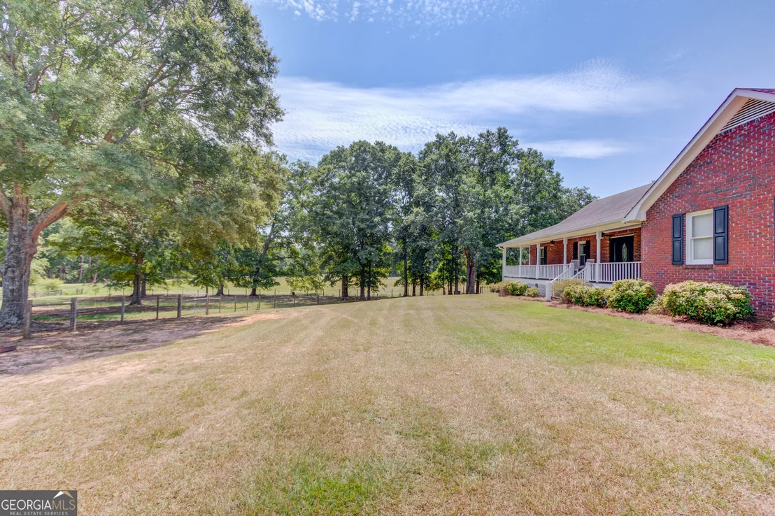 Photo of 2373 Whitney Road