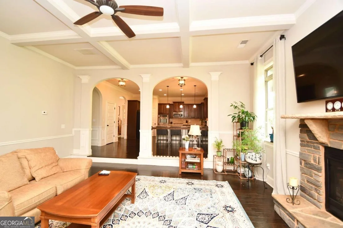Photo of 1140 Riverhill Drive